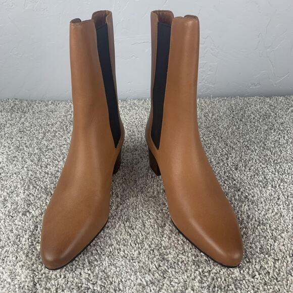 J. Crew Boots Womens Size 7.5 Brown Tan Chelsea Block Heel Leather Ankle Pull On - Picture 1 of 12
